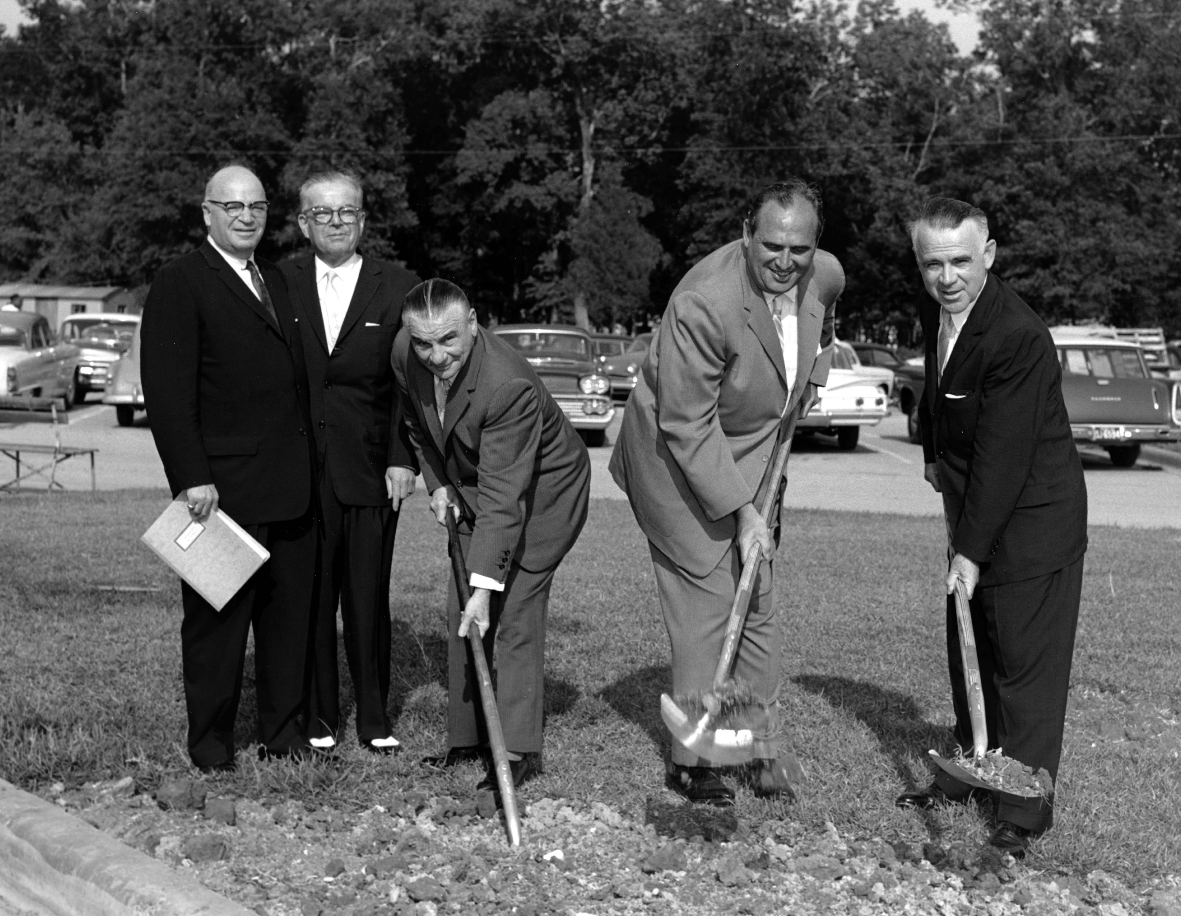 Groundbreaking, JIMR. Left to right, Irvin Shlenker, M.M. Field, Louis Pulaski, Melvin Silverman and Bernard Farfel. June 1960. Photo courtesy of Baylor College of Medicine Archives.