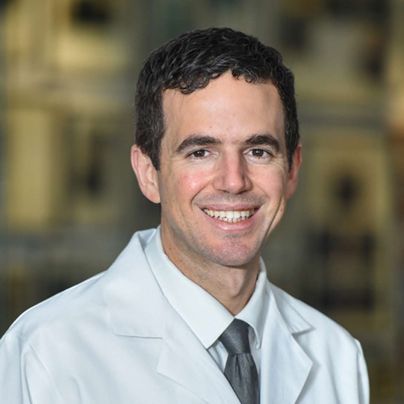 r. Gabriel Loor, director of lung transplantation in the division of cardiothoracic transplantation and circulatory support in the Michael E. DeBakey Department of Surgery.