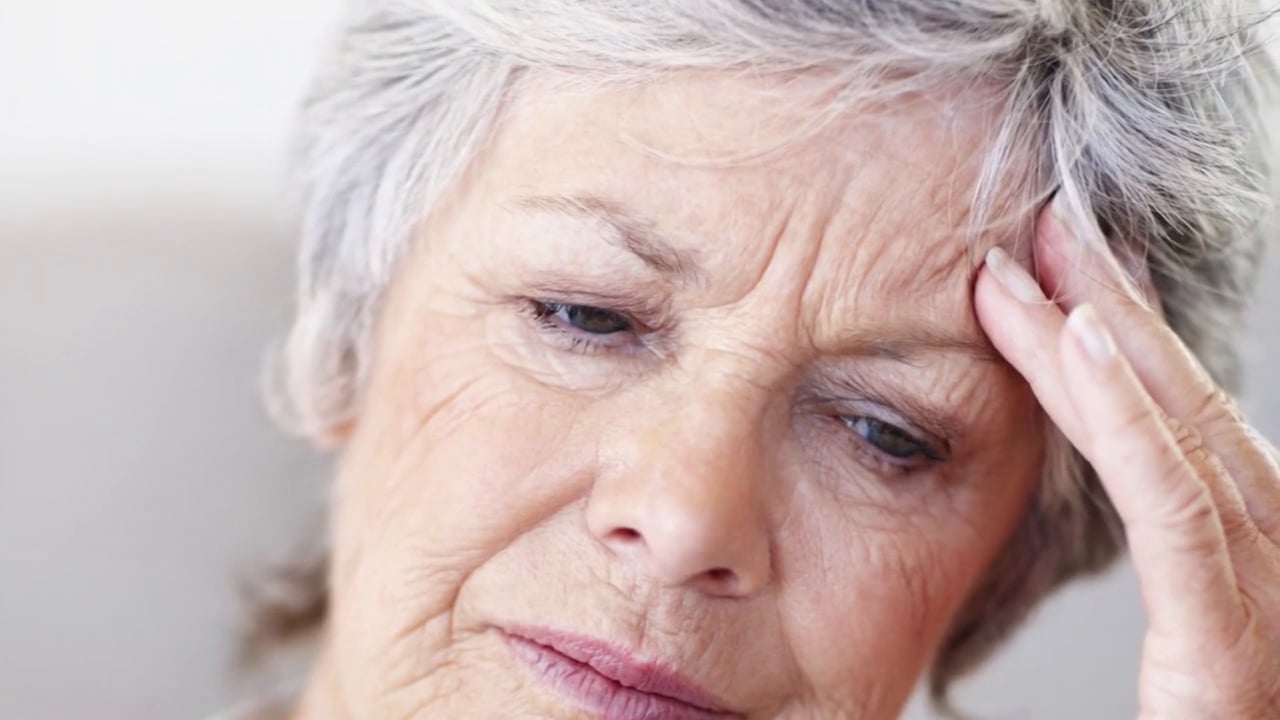 Three signs you may need to see a neurologist for your headaches