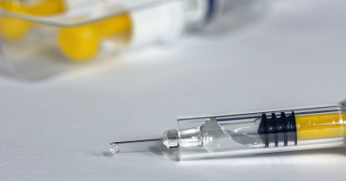 syringe-flu-vaccine-photo