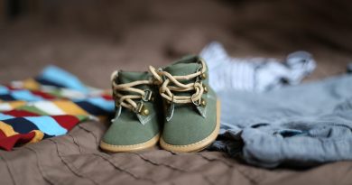 shoes-child-clothing-pregnancy-47220