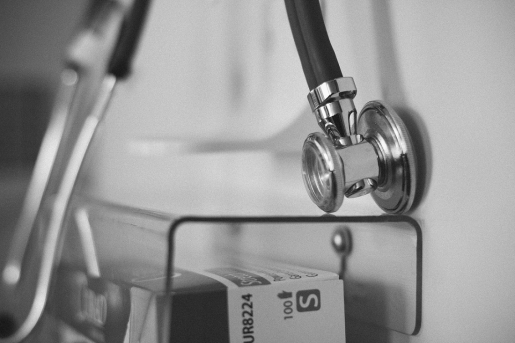 stethoscope-bw-photo