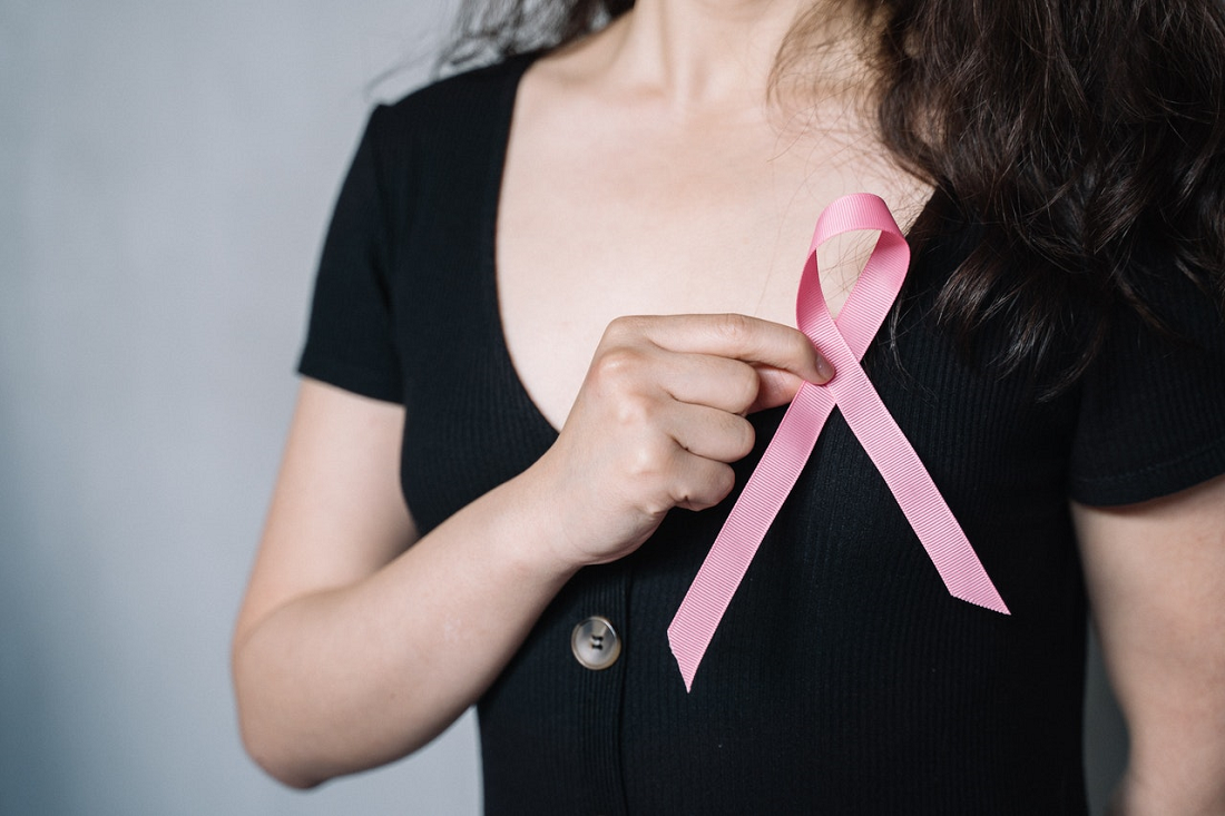 breast-cancer-awareness-woman-ribbon