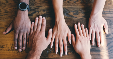 diverse-hands-community