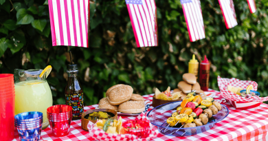A July 4- themed outdoor barbeque, with drinks, kebabs and other snacks.