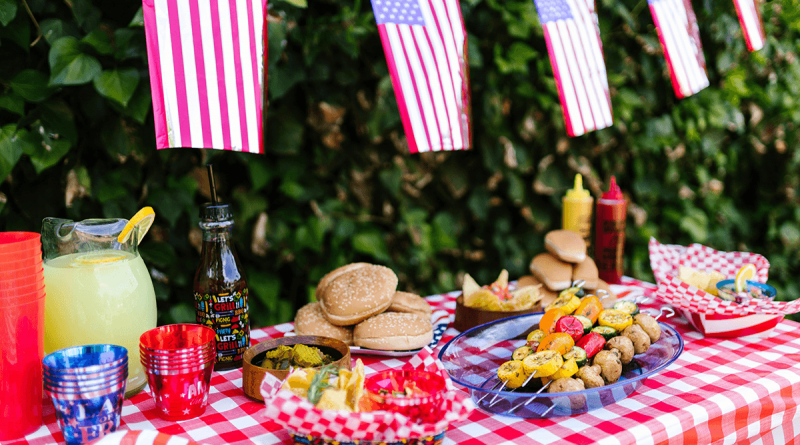 A July 4- themed outdoor barbeque, with drinks, kebabs and other snacks.