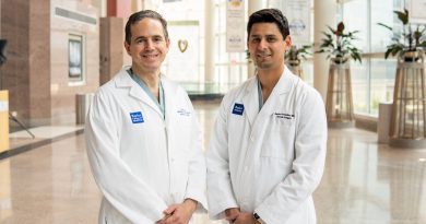 Dr. Gabriel Loor and Dr. Ramiro Fernandez.